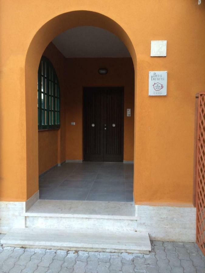B&B La Veranda Di Gio Torrimpietra 外观 照片